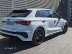 Audi RS3 TFSI Quattro S tronic - 4