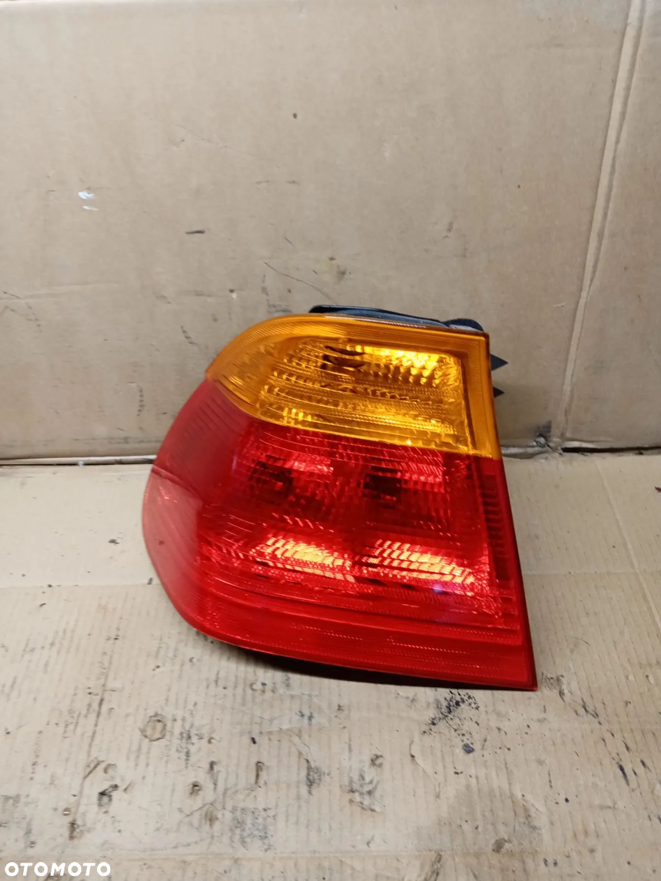 Lampa lewy tył tylna lewa BMW 3 E46 Sedan 8364921 - 1