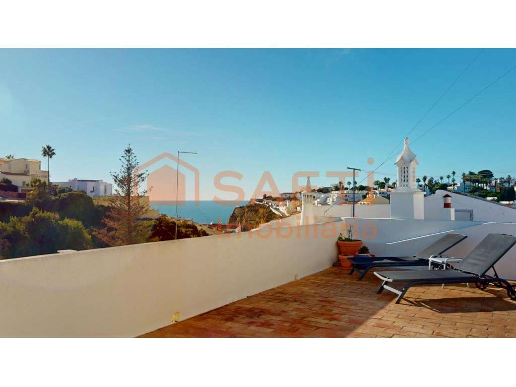 Casa no centro de Carvoeiro - Grande imagem: 5/35