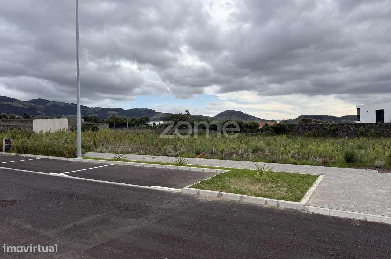 Lote Urbano 397 m² na Matriz, Ribeira Grande - Grande imagem: 4/17