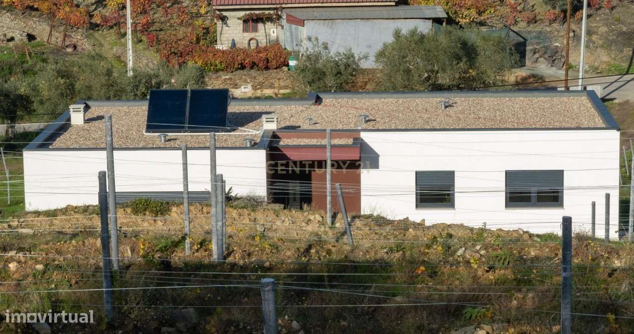 Moradia, 114 m², Barcos e Santa Leocádia-48