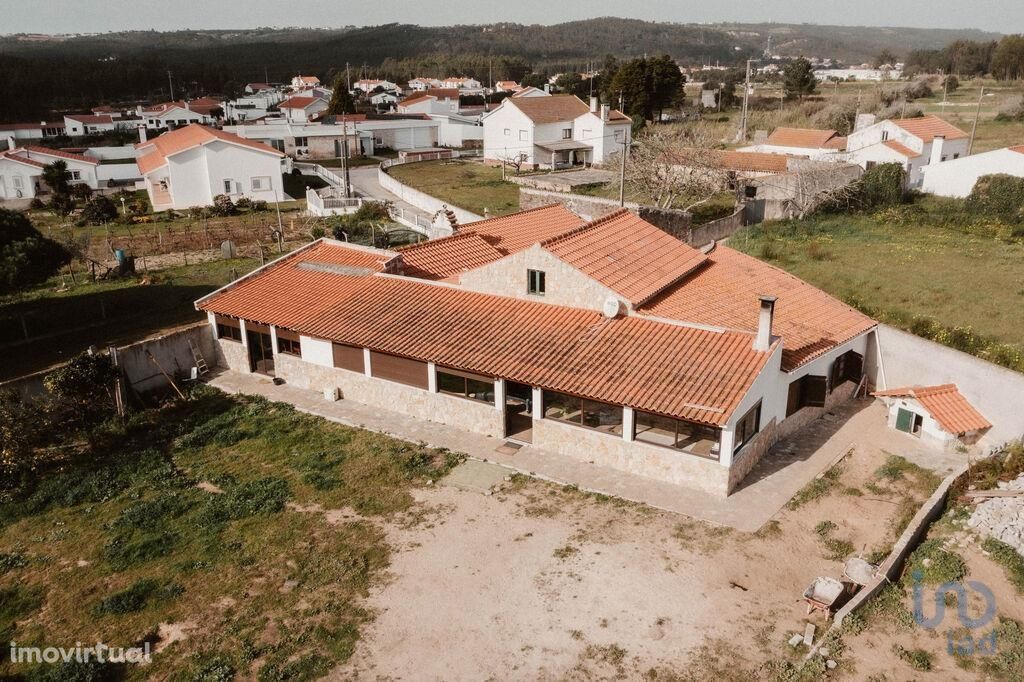 Quinta T3 em Leiria de 206,00 m2