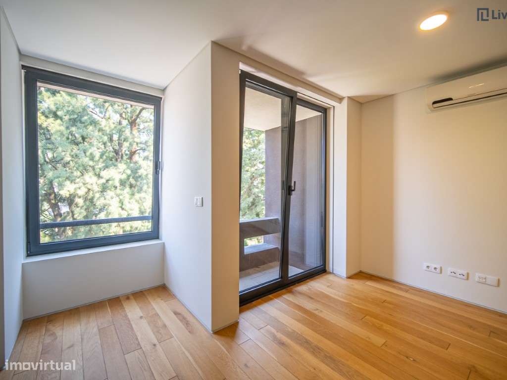 T2 como novo em plena baixa do Porto - Grande imagem: 4/28