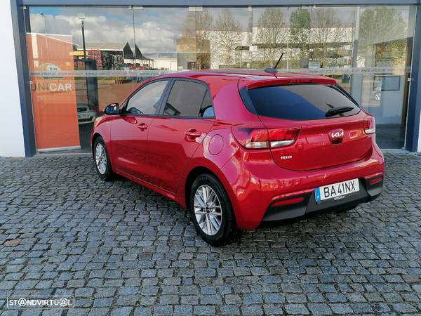 Kia Rio 1.2 CVVT Dynamic - 36