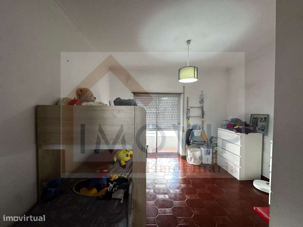 Vende-se apartamento central-6