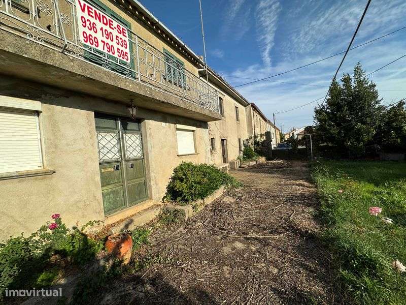 Moradia com Terreno - Grande imagem: 5/12