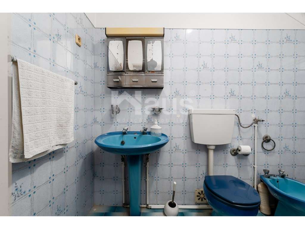 Prédio para venda na Baia do Seixal-20