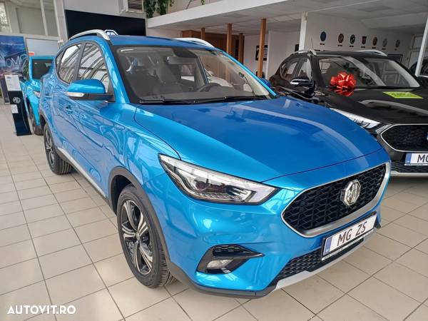 MG ZS - 1