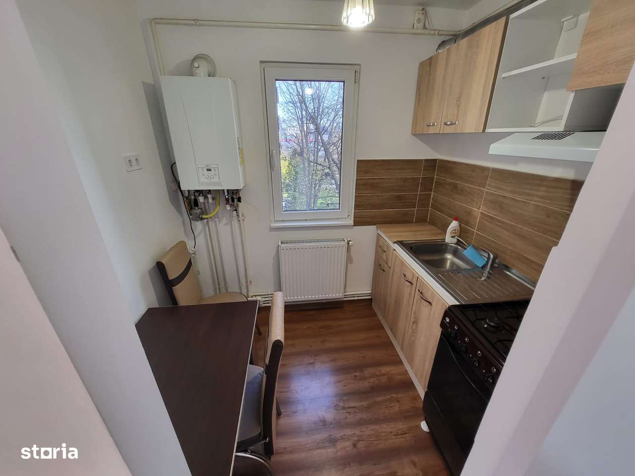 3 cam Micro 21 pret 65000 euro-9