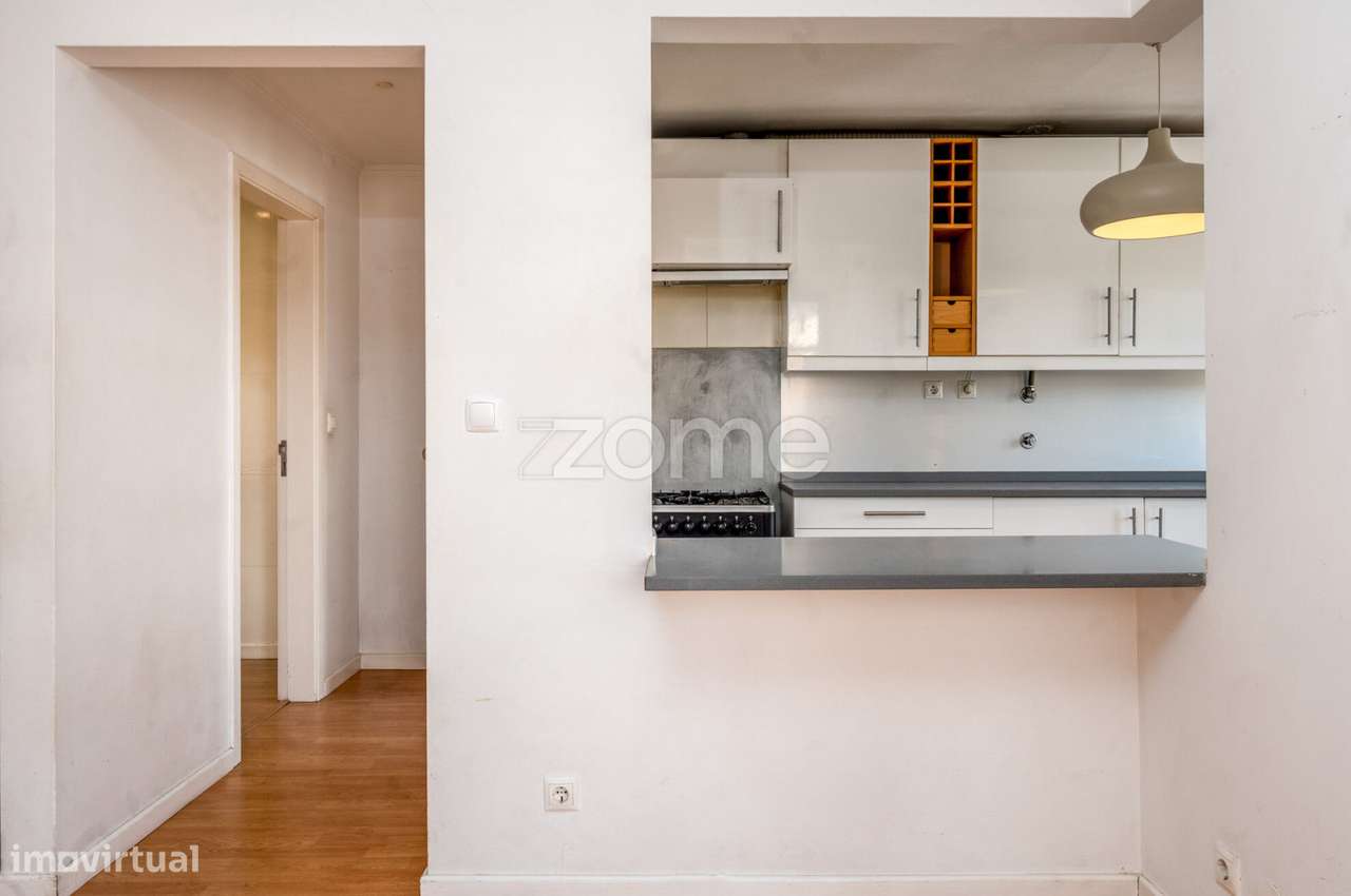 CASA EXCLUSIVA NA RUA DA COSTA (entre as Necessidades e Alcântara)-18