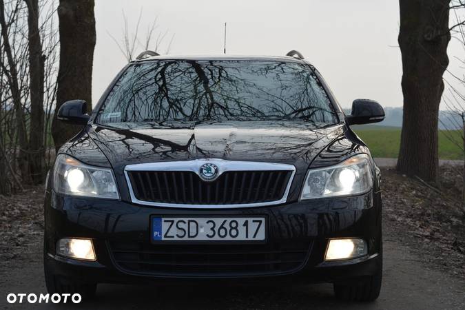 Skoda Octavia 2.0 TDI L&K DSG - 11