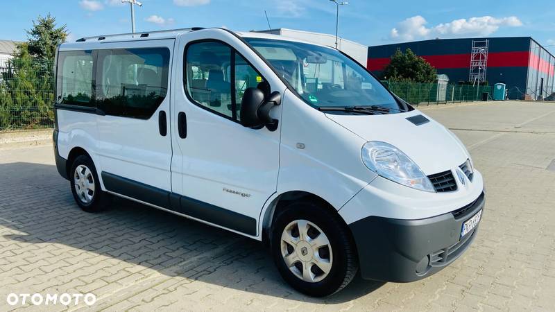 Renault Trafic 2.5 dCi 150 FAP Passenger L1H1 Quickshift Privilège - 16