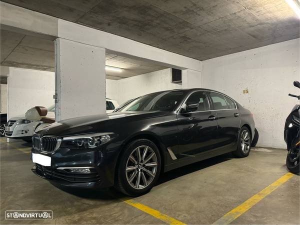 BMW 530 d Line Luxury Auto - 2