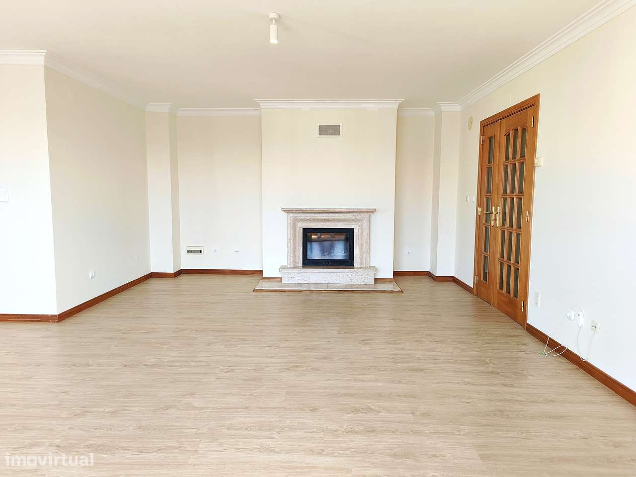 Apartamento T3 Paço de Arcos-5