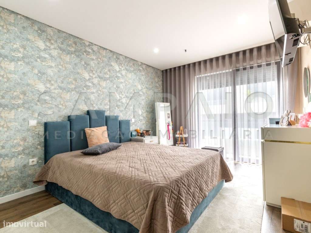 Moradia T3+1 em São Pedro da Cova-30