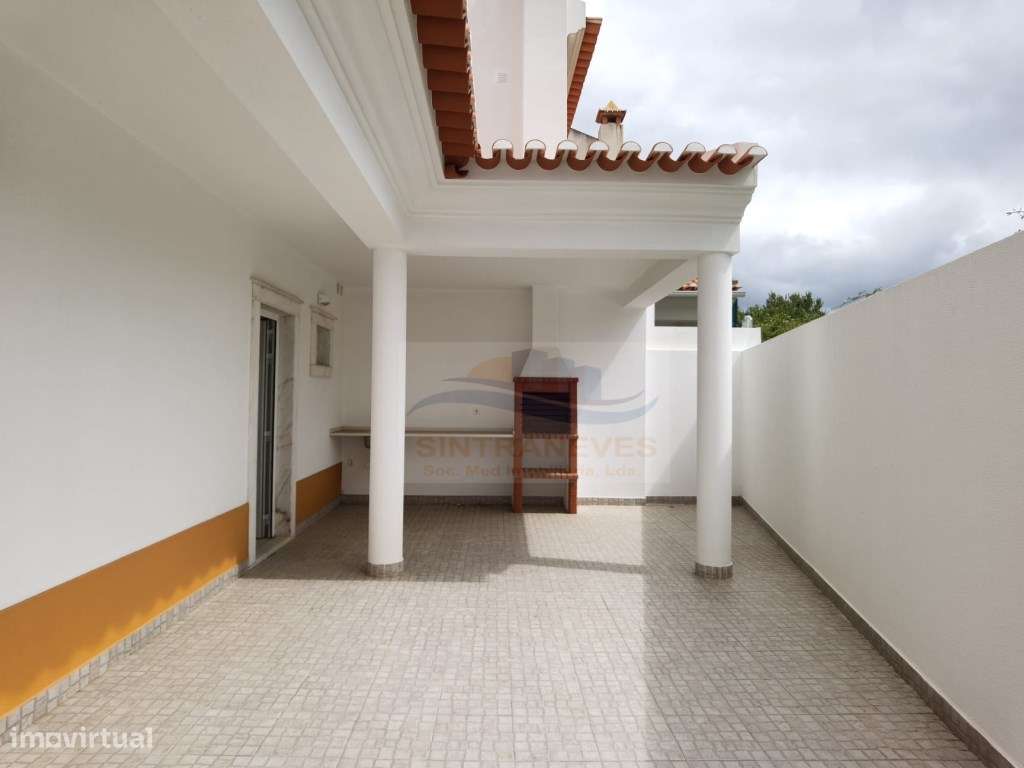 Moradia T3 na Ericeira com vista Mar-9