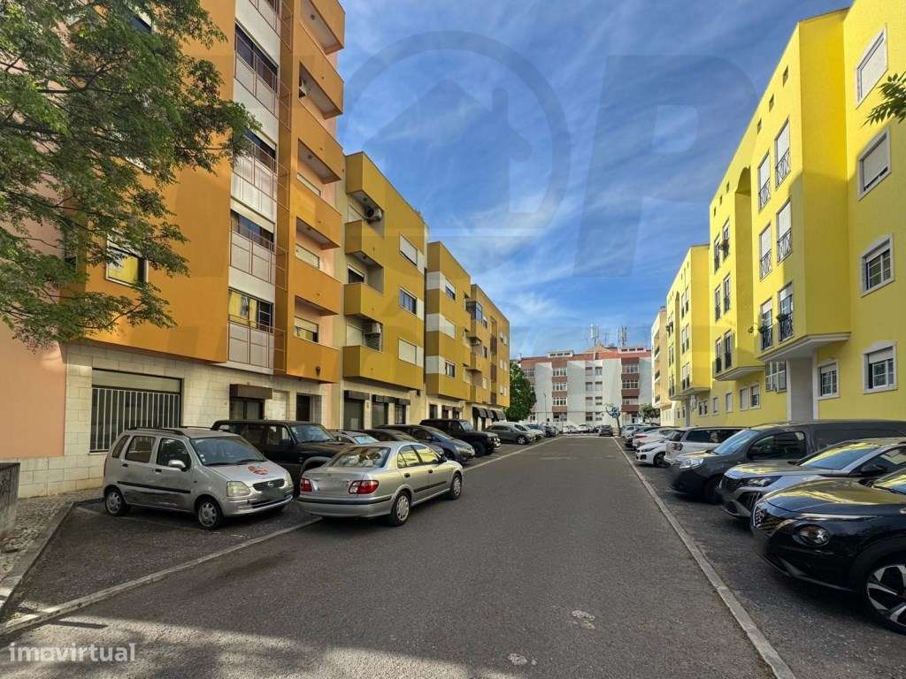 Apartamento T3 - Prior Velho - 375.000€-24
