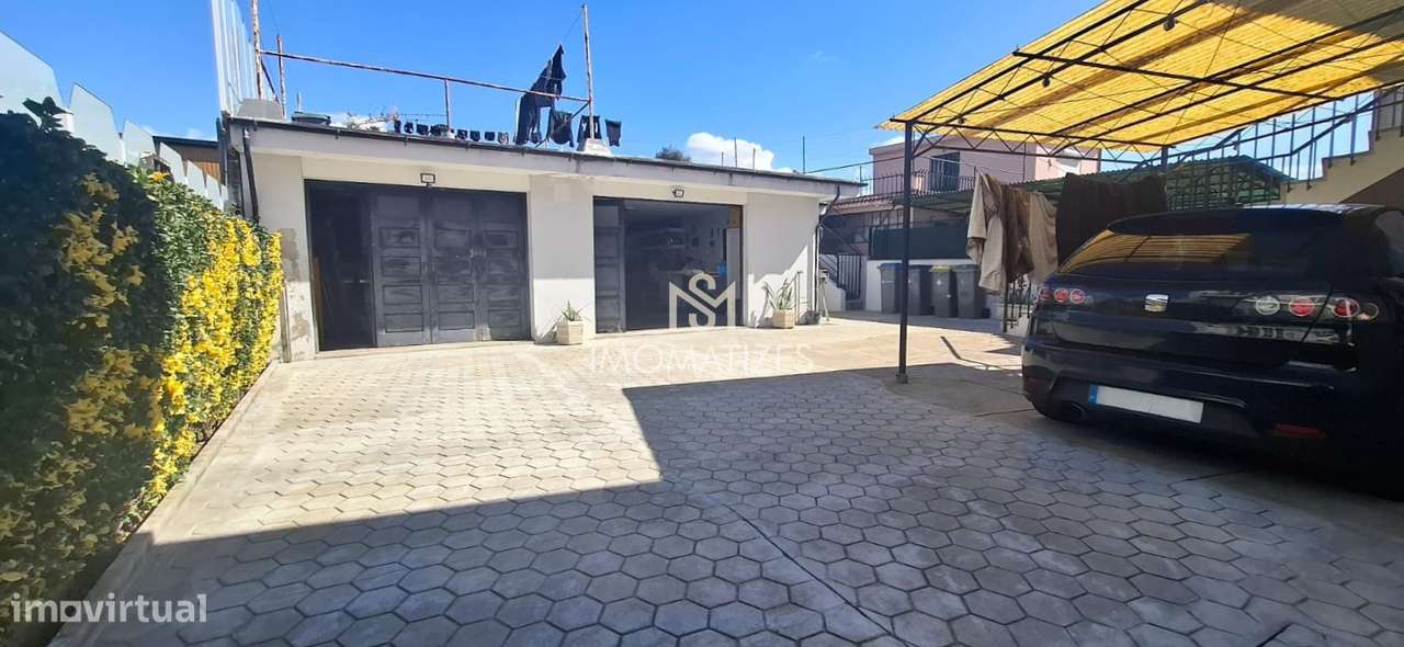 Moradia Bifamiliar T3+T3 em Nogueira da Maia-30
