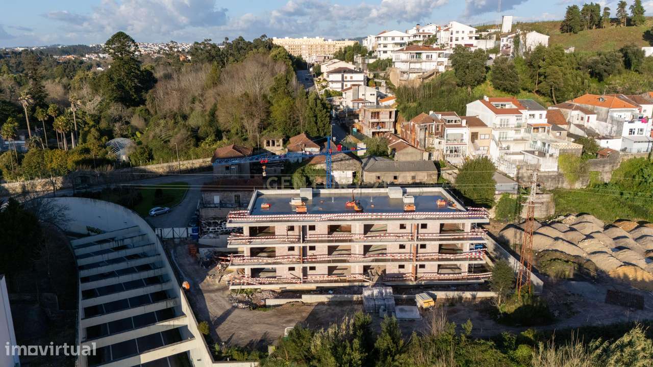 T2 Único com Terraço de 277m² | Valbom, Gondomar-8