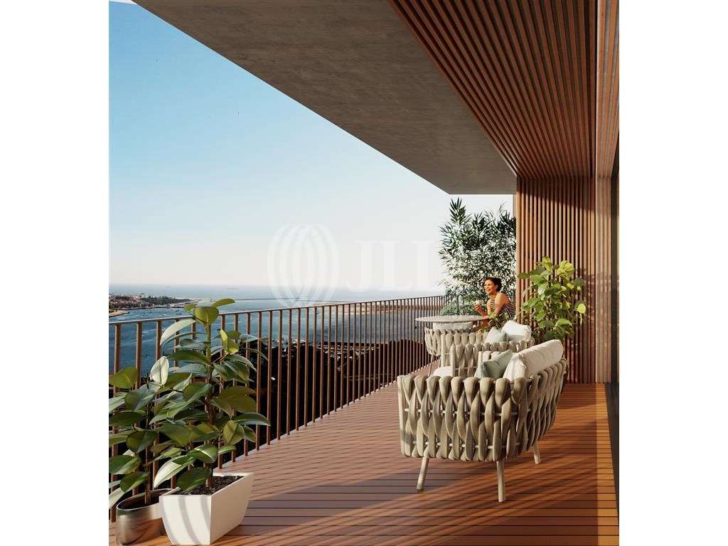 Apartamento T4 com garagem, em Vila Nova de Gaia, Porto - Grande imagem: 2/25