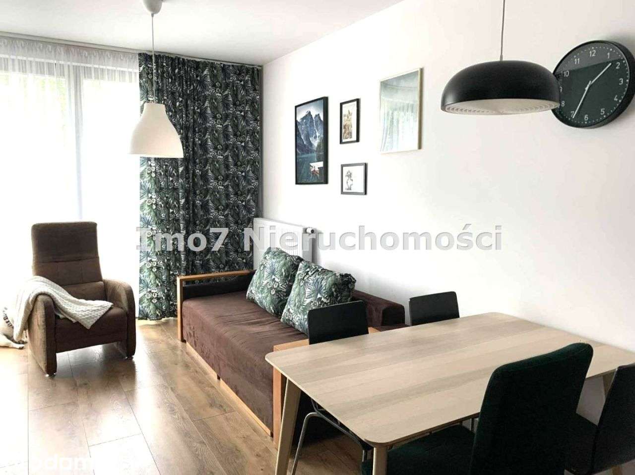 Komfortowe dwa pokoje z dużym tarasem i parkingiem-3