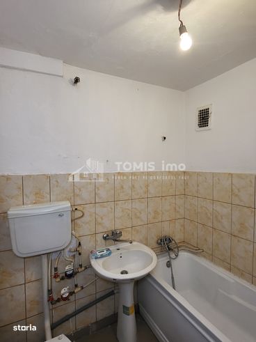 Garsonieră decomandată cu balcon-7
