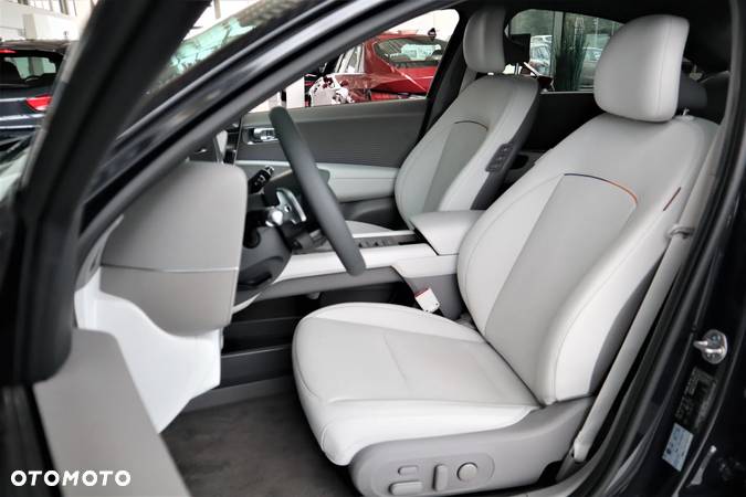 Hyundai IONIQ 6 77kWh Uniq 4WD - 12