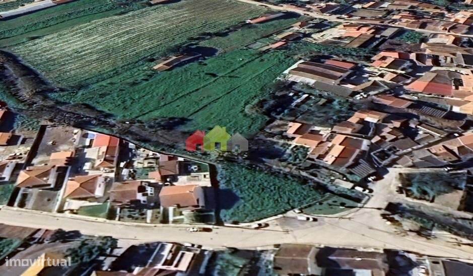 Terreno Urbano 800 m2 com Projeto Aprovado para Moradia Térrea - Grande imagem: 3/9