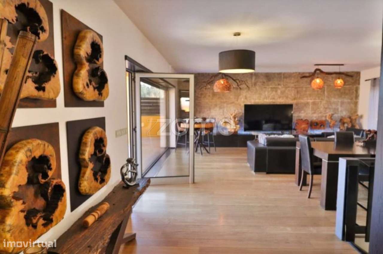 Moradia T5 - Quinta no campo - Grande imagem: 4/60