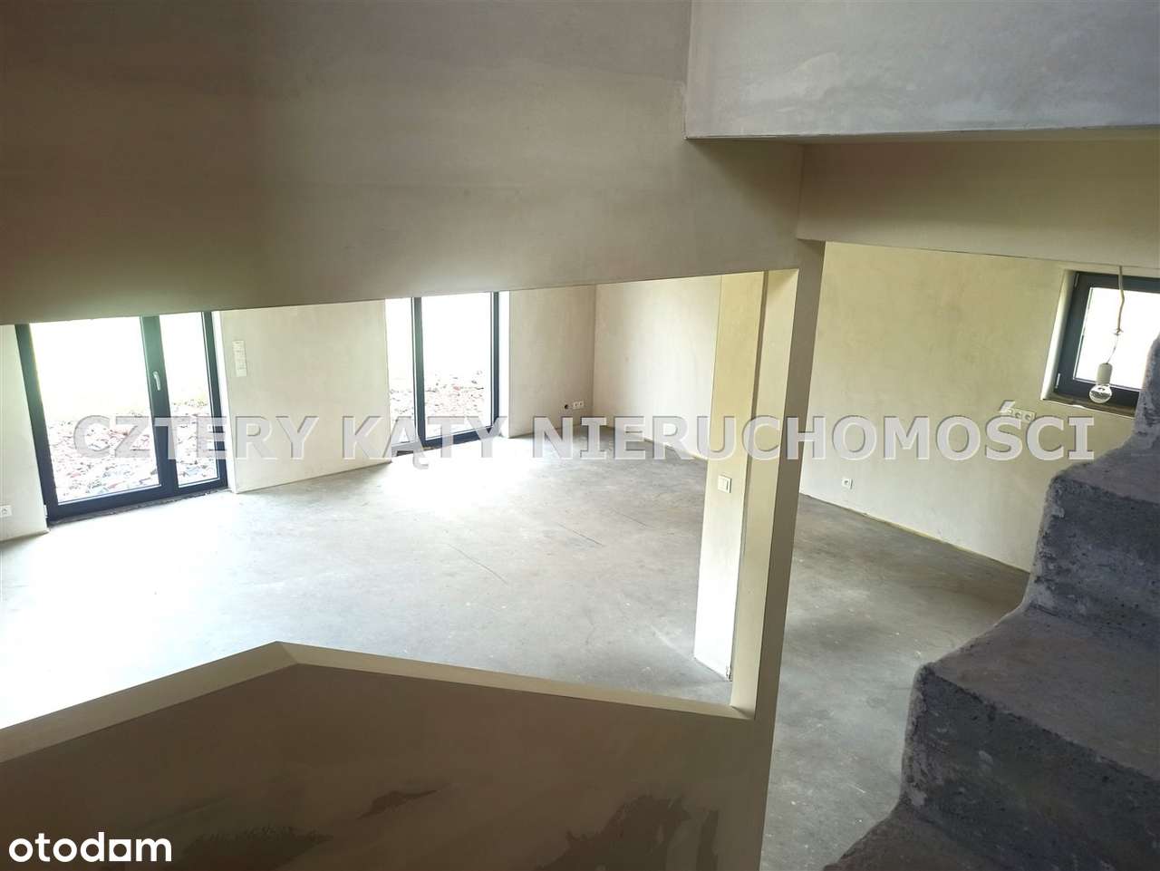 Funkcjonalny i ekonomiczny dom w super cenie!-13