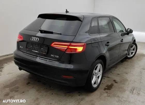 Audi A3 30 TDI Sportback S tronic - 2