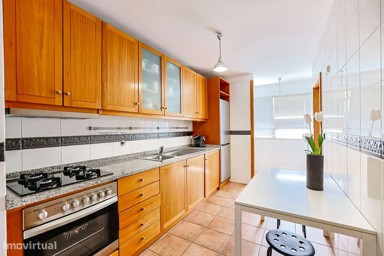 T3 no Centro de Barcelos, com Suíte e 3 frentes-7