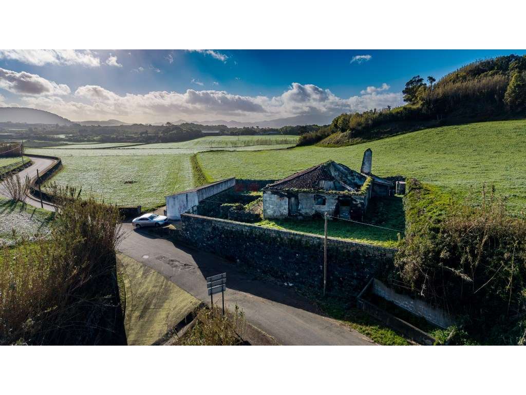 Produto Único, junto ao Porto e Farol da Ribeirinha, Ponta do Cintr...-14