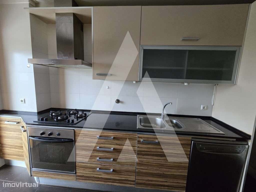 Apartamento T3 situado nas Barrocas em Aveiro. - Grande imagem: 4/13