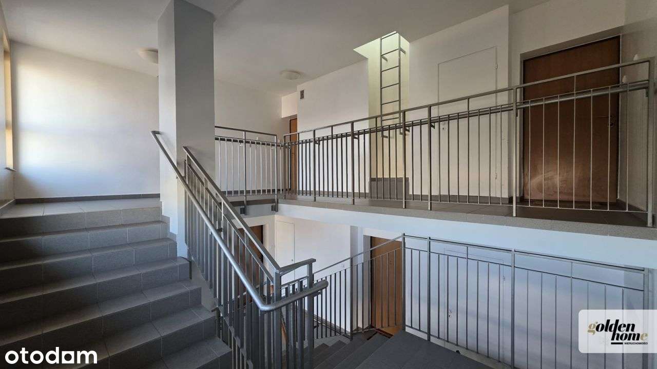 Mieszkanie na zamkniętym osiedlu z miejscem postojowym-9