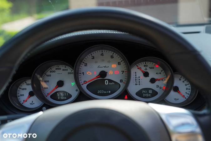 Porsche 911 Turbo Tiptronic S - 18