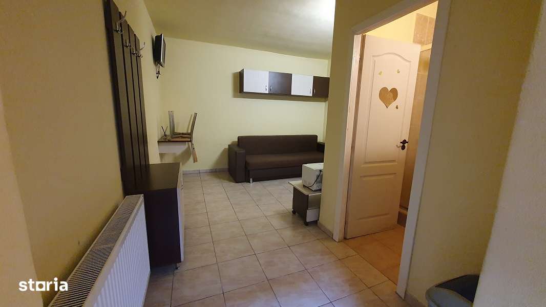 Inchiriez apartament 1 camera TOATE CHELTUIELILE incluse zona Centrala - Imagine principală: 1/6