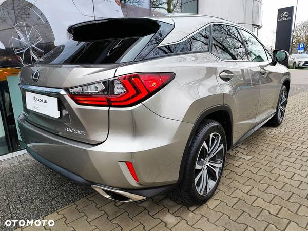 Lexus RX - 14