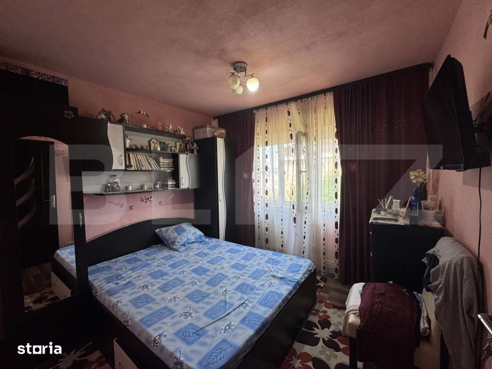Apartament cu 3 camere, decomandat, zona Mall - Imagine principală: 3/8
