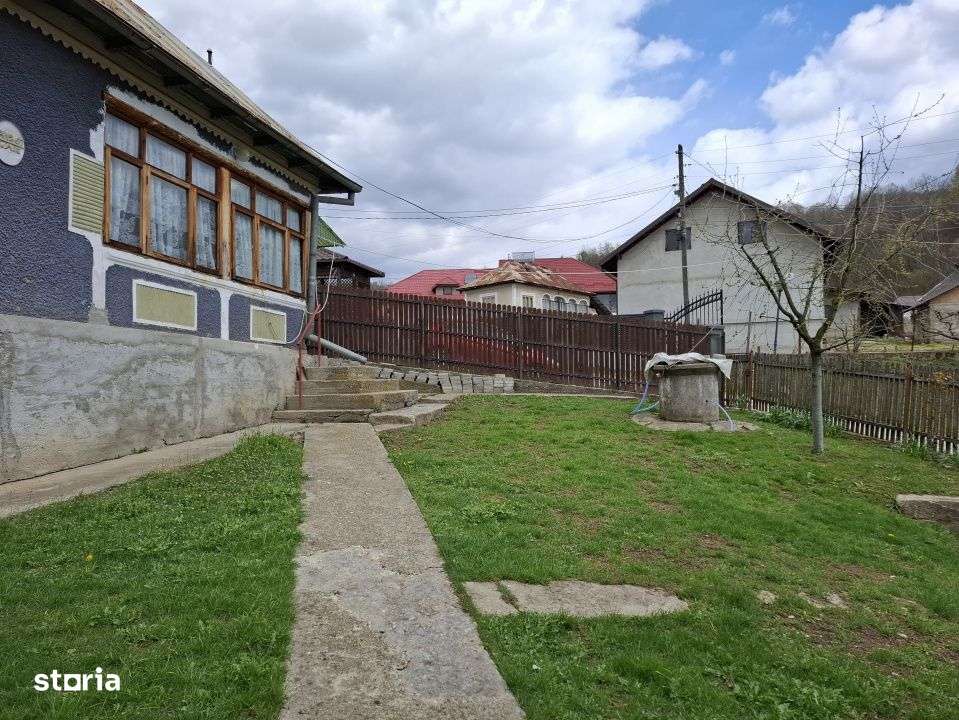 Vanzare casuta rustica in com. Barbuletu, jud. Damvovita-17