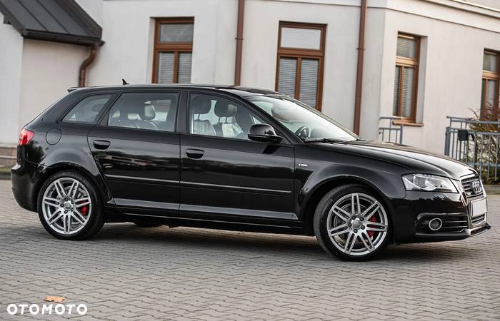 Audi A3 2.0 TFSI Sportback quattro S tronic design - 15