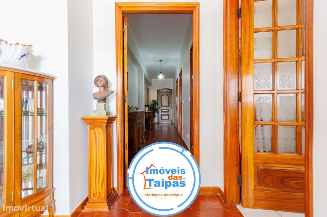 Vende-se Moradia em Barco - Guimarães-7