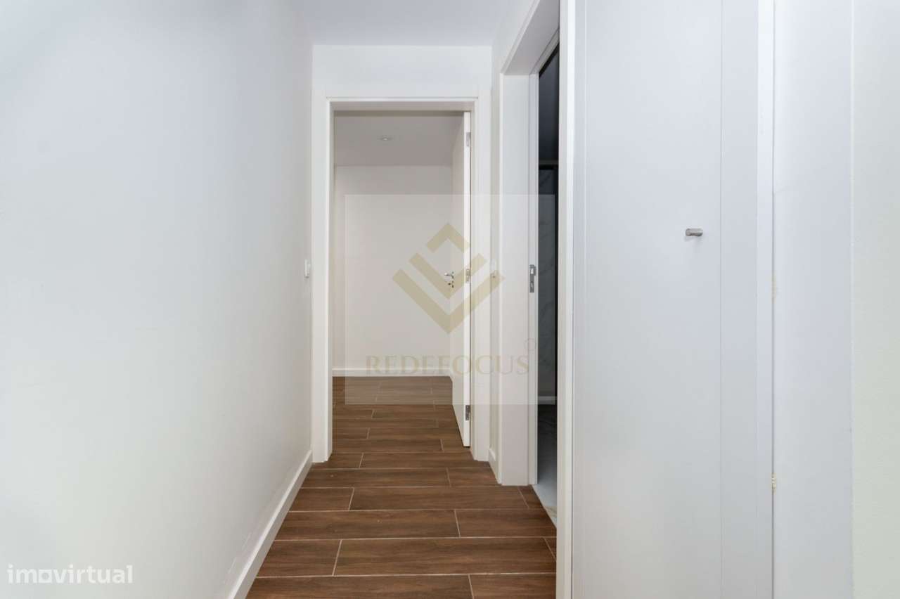 T2 duplex renovado com 122m² em Argoncilhe-12