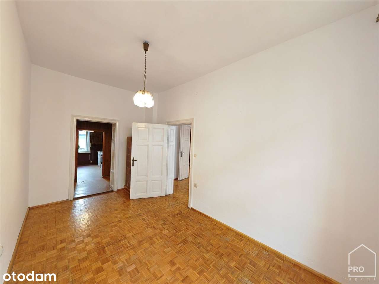 Lokal w zabytkowej kamienicy przy Parku Chopina-5