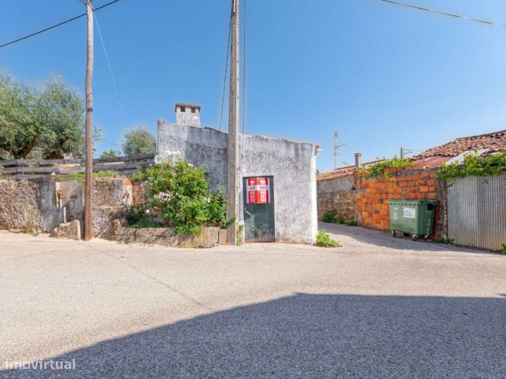 Conjunto de Cinco Imóveis urbanos com Terreno para venda em Caratão...-15