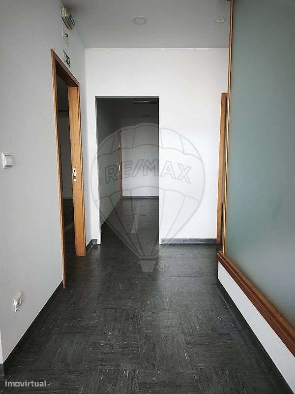 Loja  para arrendamento - Grande imagem: 5/13