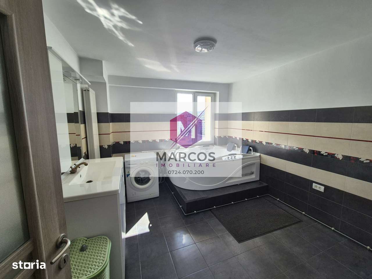 Vand apartament in centru-12