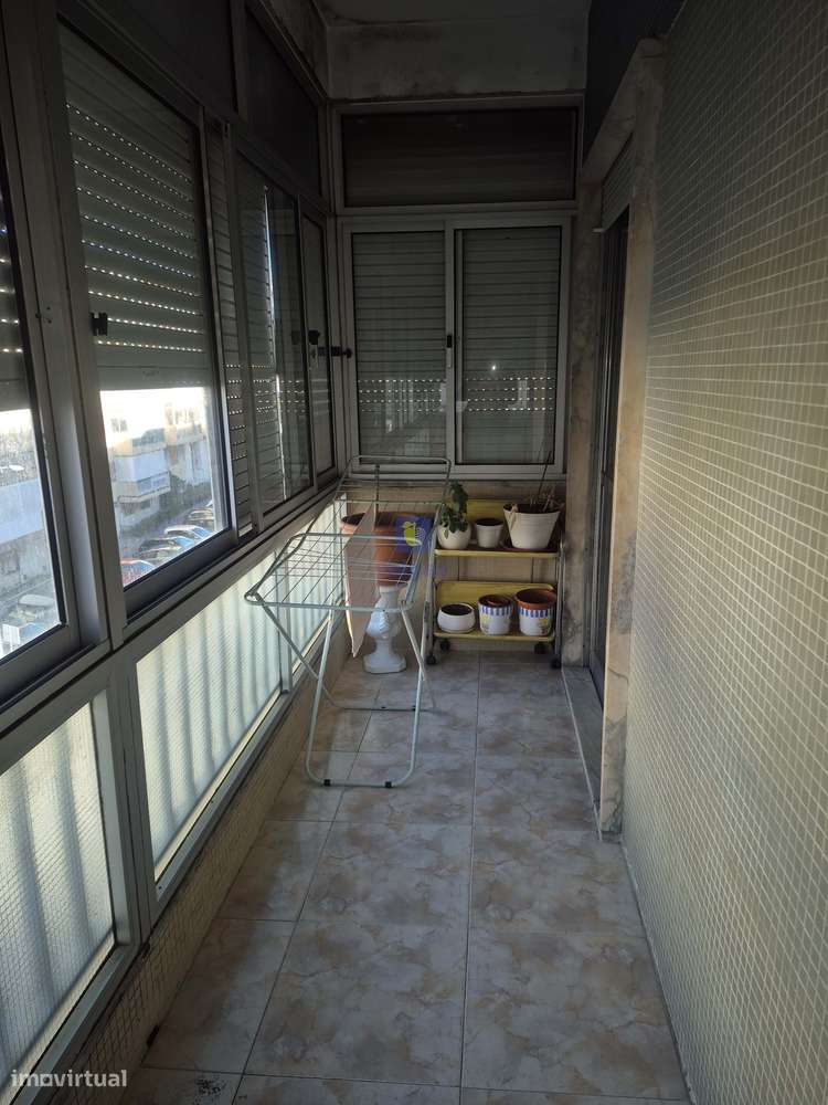 Apartamento T3 na Póvoa de Santo Adrião-5