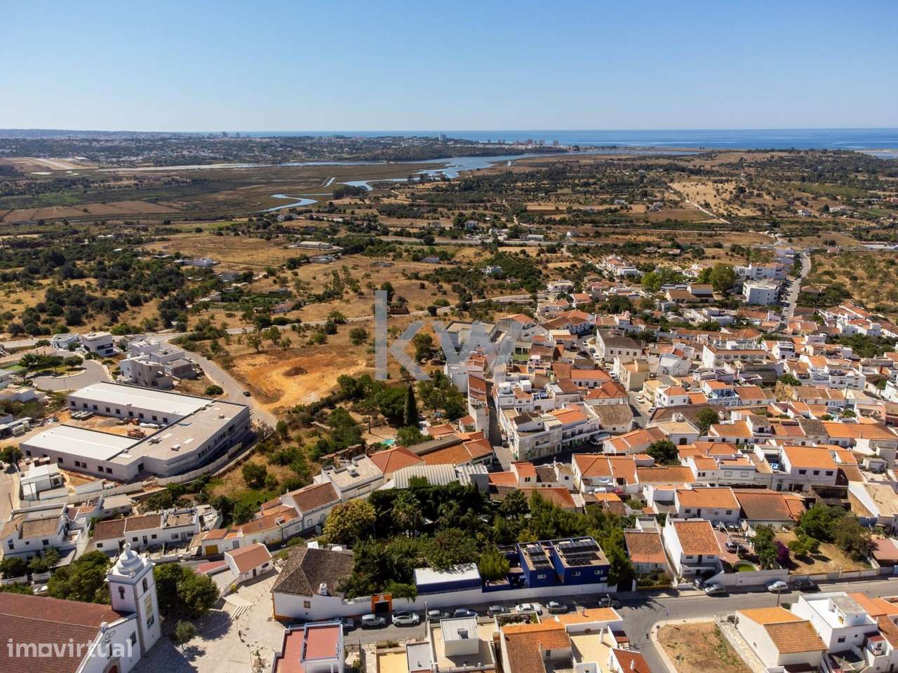 MAJESTOSO HOTEL COM JARDIM TROPICAL - Grande imagem: 3/49