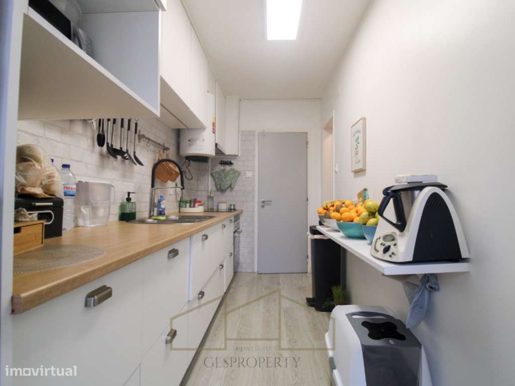 Apartamento T3 no Laranjeiro-7